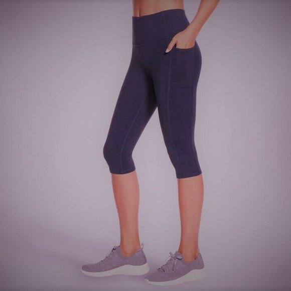SKECHERS Women GOFLEX High Waisted Capri Leggings--Dark Purple - Picture 1 of 7